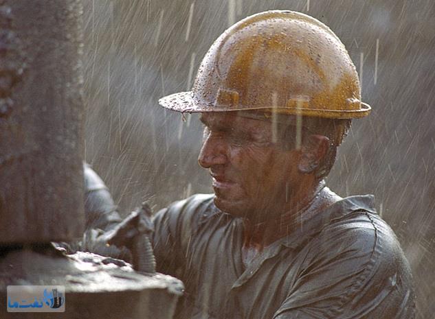 تاخیر در پرداخت حقوق کارکنان شرکت ملی نفت