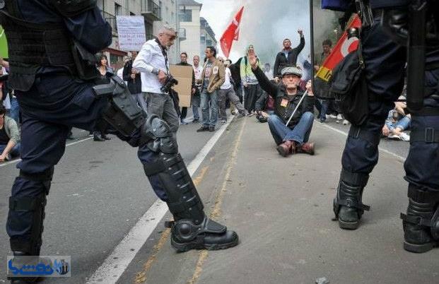 بازداشت ۷۷ نفر در درگیری پلیس فرانسه با معترضان