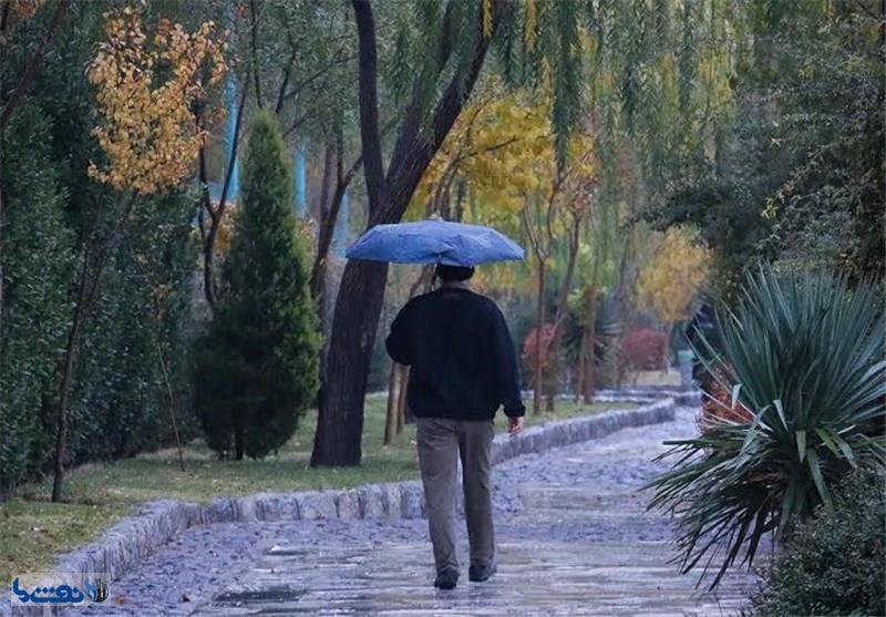  تهران بارانی می‌شود