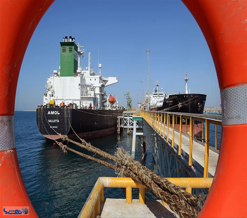 نفت موتور اقتصاد ایران را روشن کرد 