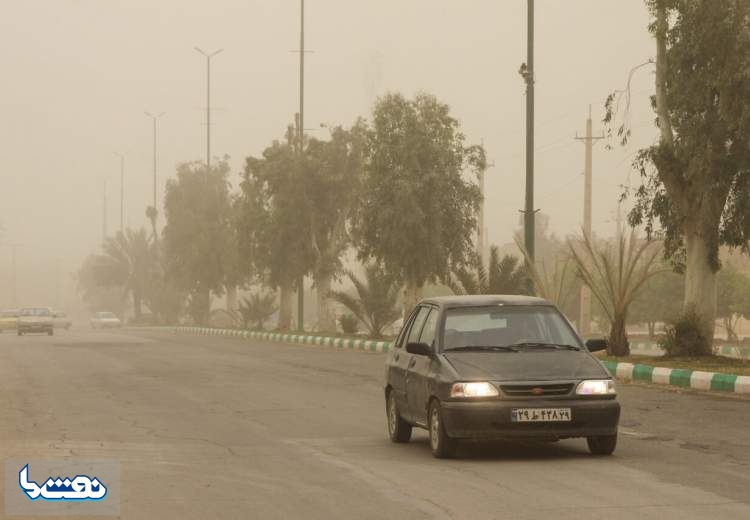 توده گرد و خاک عراقی در راه خوزستان