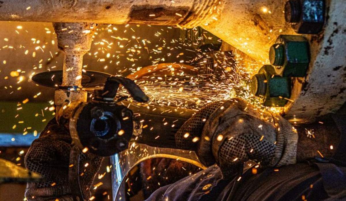 پالایشگاه‌های آسیب‌دیده به مدار برمی‌گردند؟ / زمستان سخت‌تر می‌شود؟